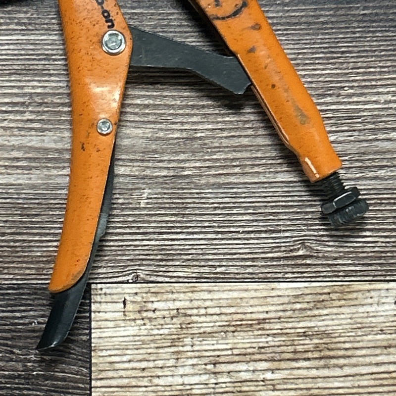 Grip-On 233A06 6" Angled Self Adapting Jaws Locking Pliers Swivel Tips gallery
