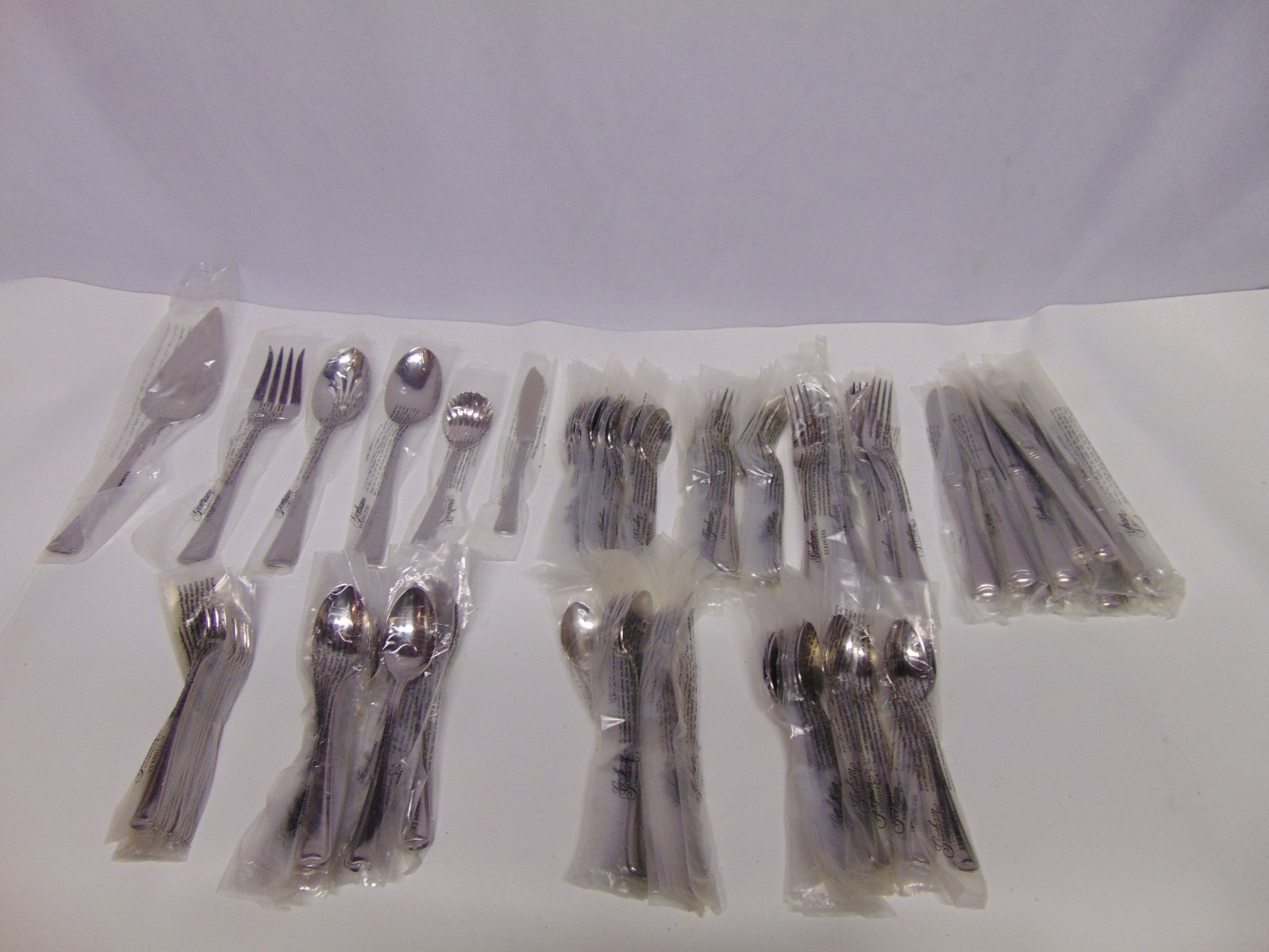 NEW 102 Piece Gorham Stainless Steel Silverware & Serving Set 18/8 Fork Knife gallery