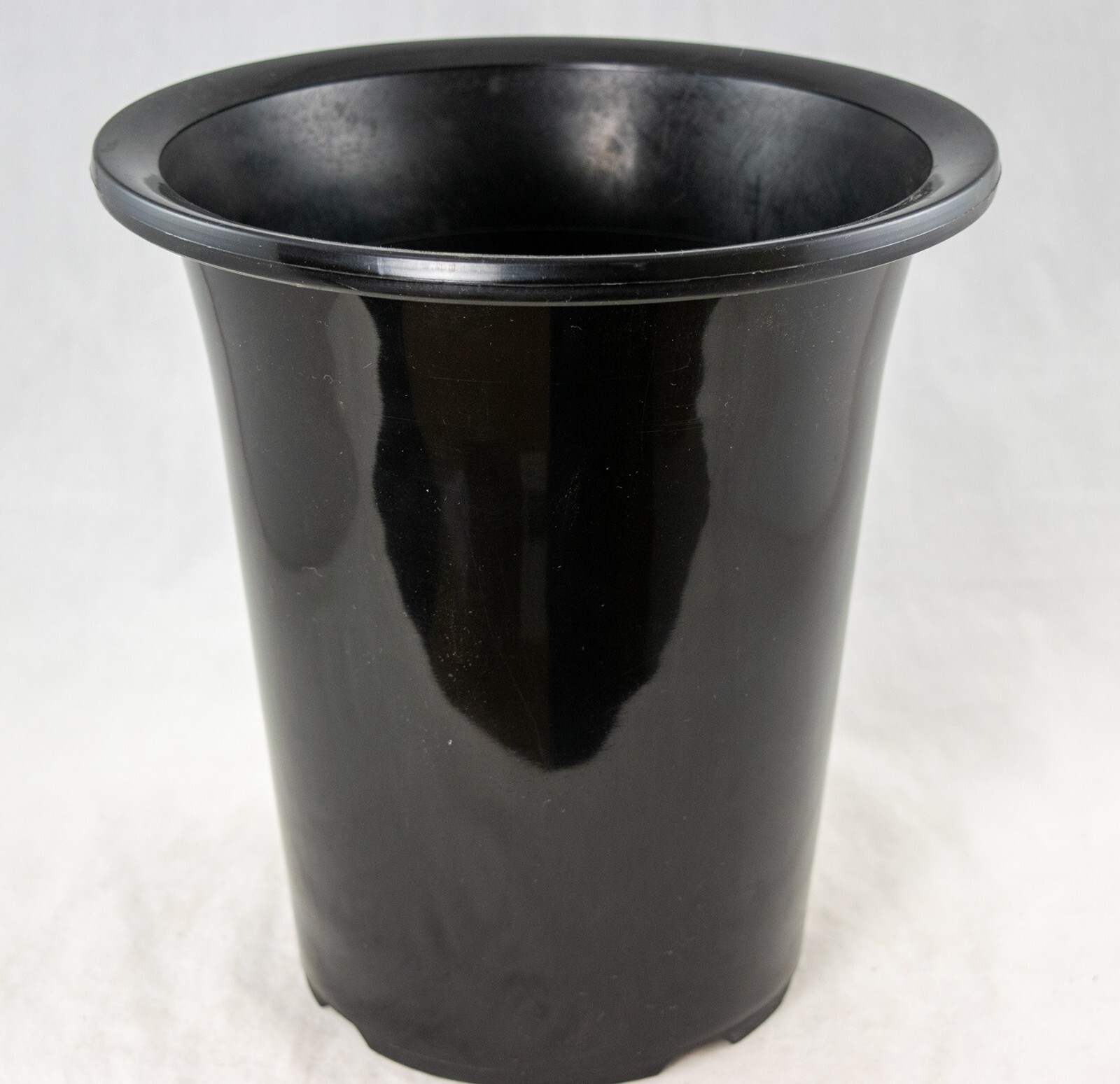 Japanese Round Glossy Plastic Cascade Bonsai, Cactus & Orchid Pot - 5" to 8.5" gallery