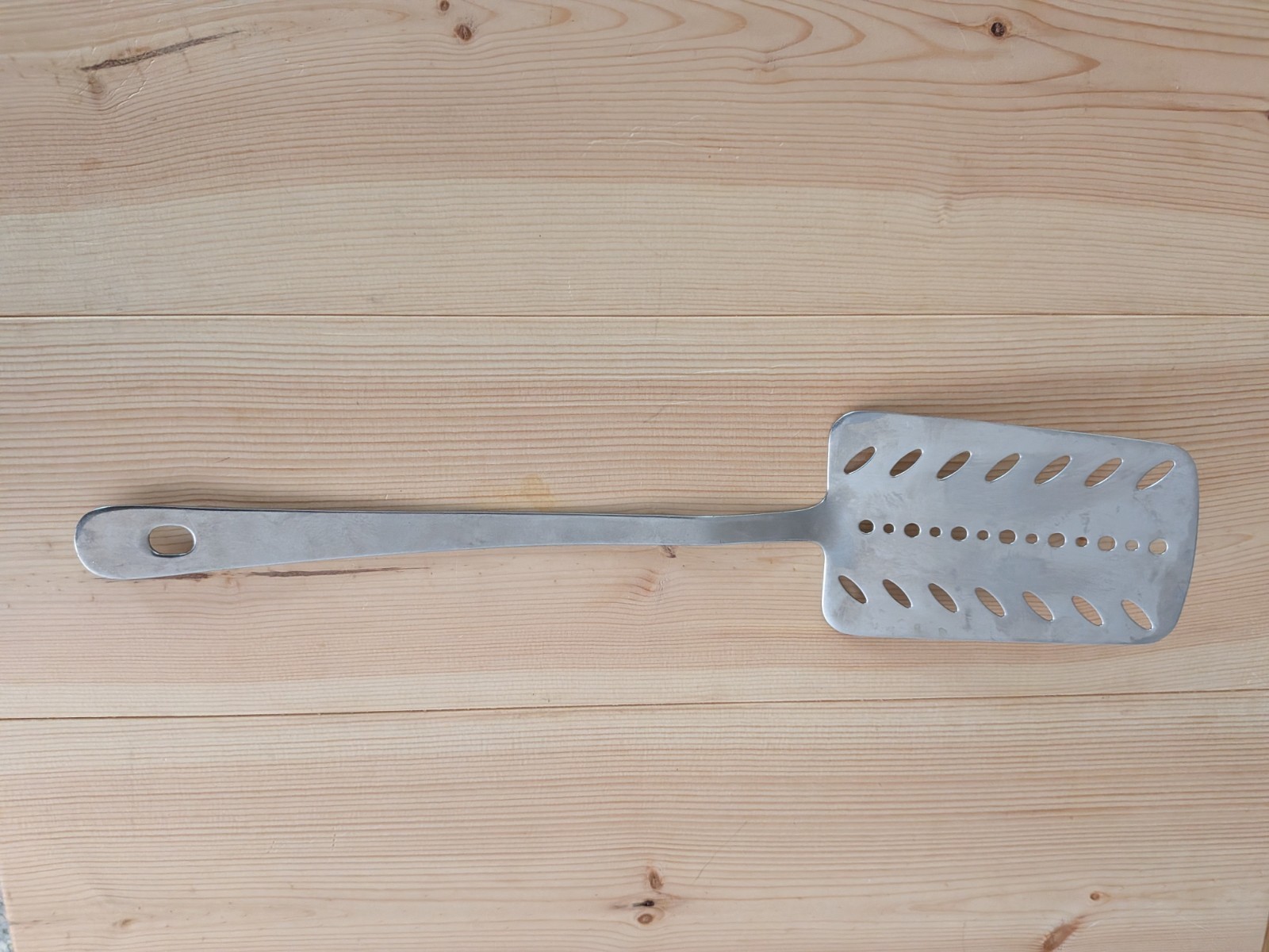 Amco Rustproof Slotted Spatula 18/8 Stainless Steel 842 Vintage Korea 14 Inches gallery