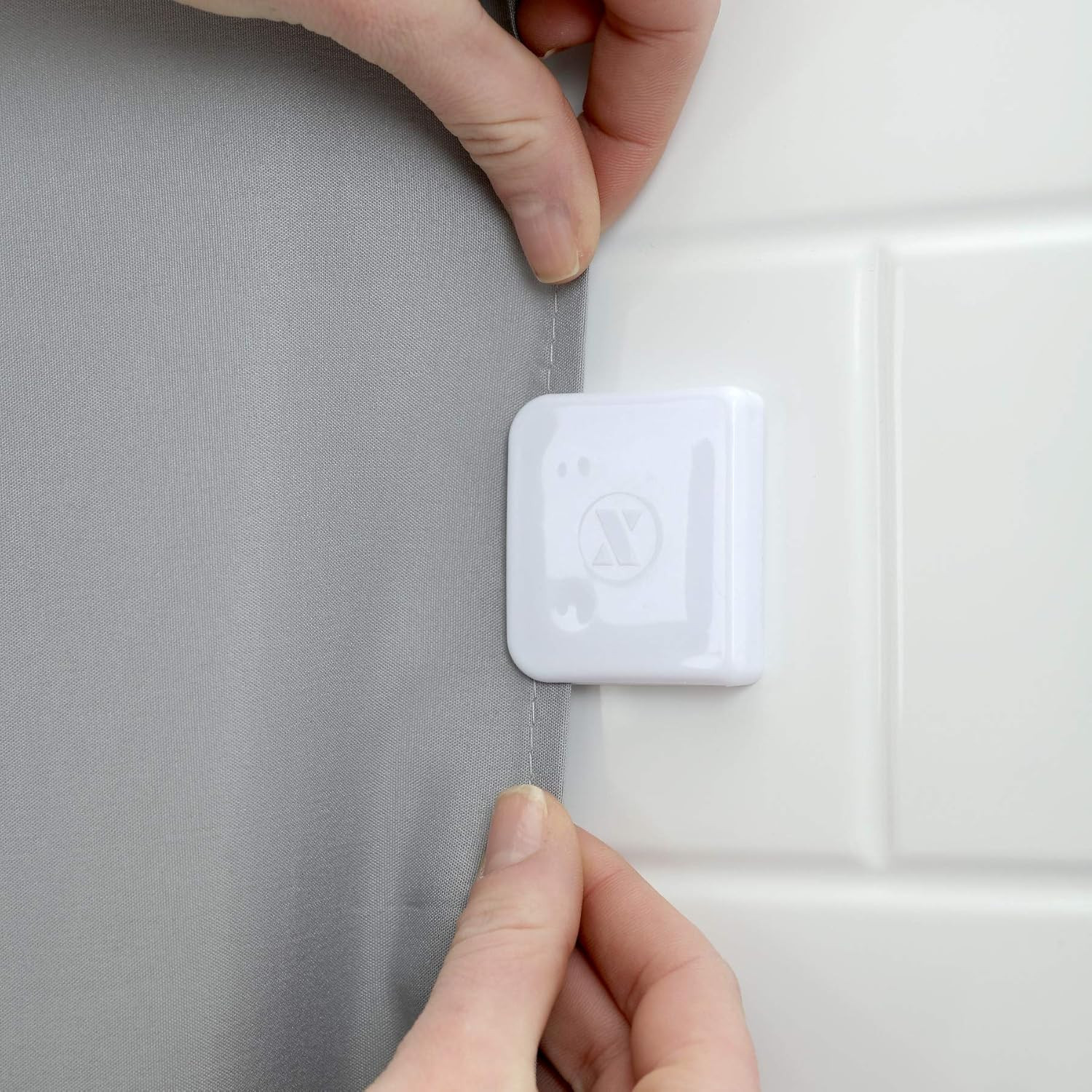 SlipX Solutions Adhesive Shower Splash Clips for Shower Curtains, Keeps Water In gallery
