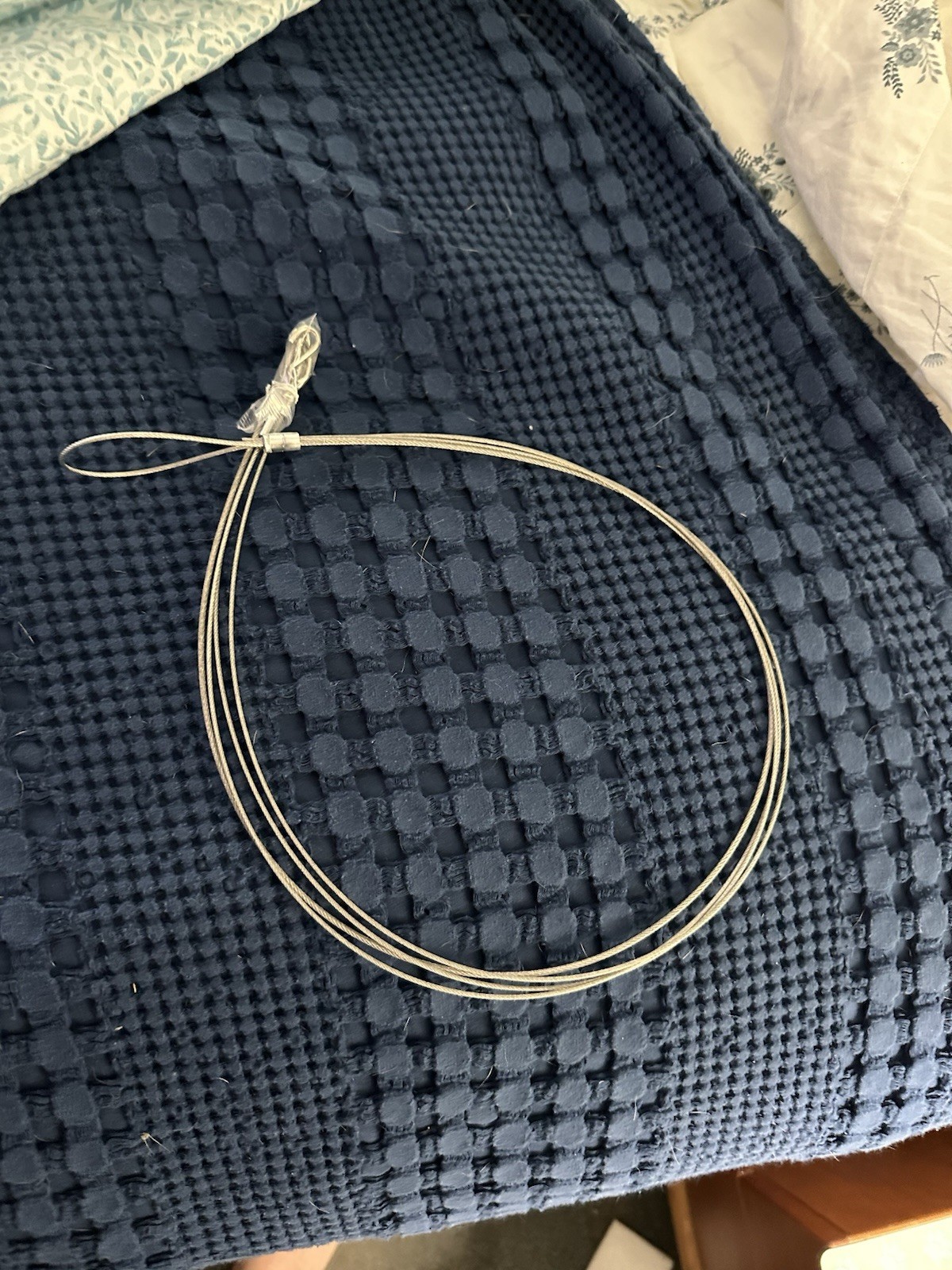 30 Inch Stainless Steel Wire Vinyl Coated Hanger gallery