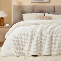 Fleece Queen Comforter Set -Super Soft & Warm Fluffy Cream White Bedding, Lux…