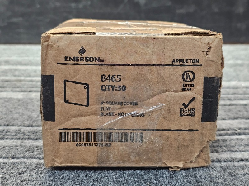 (QTY 100) Emerson 8465 Appleton Flat Electrical Box Covers 4-Inch Square gallery