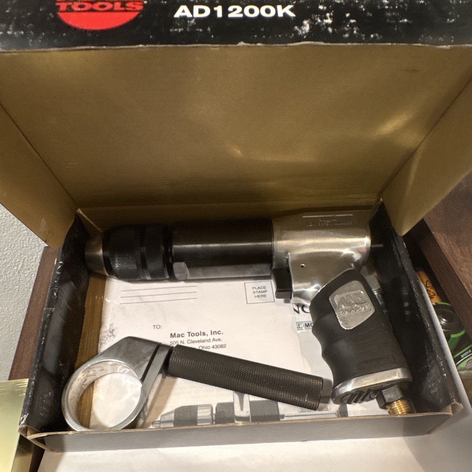 Mac Tools AD1200K 1/2in Keyless Reversible Pistol Grip Air Drill w/ Aux Handle gallery