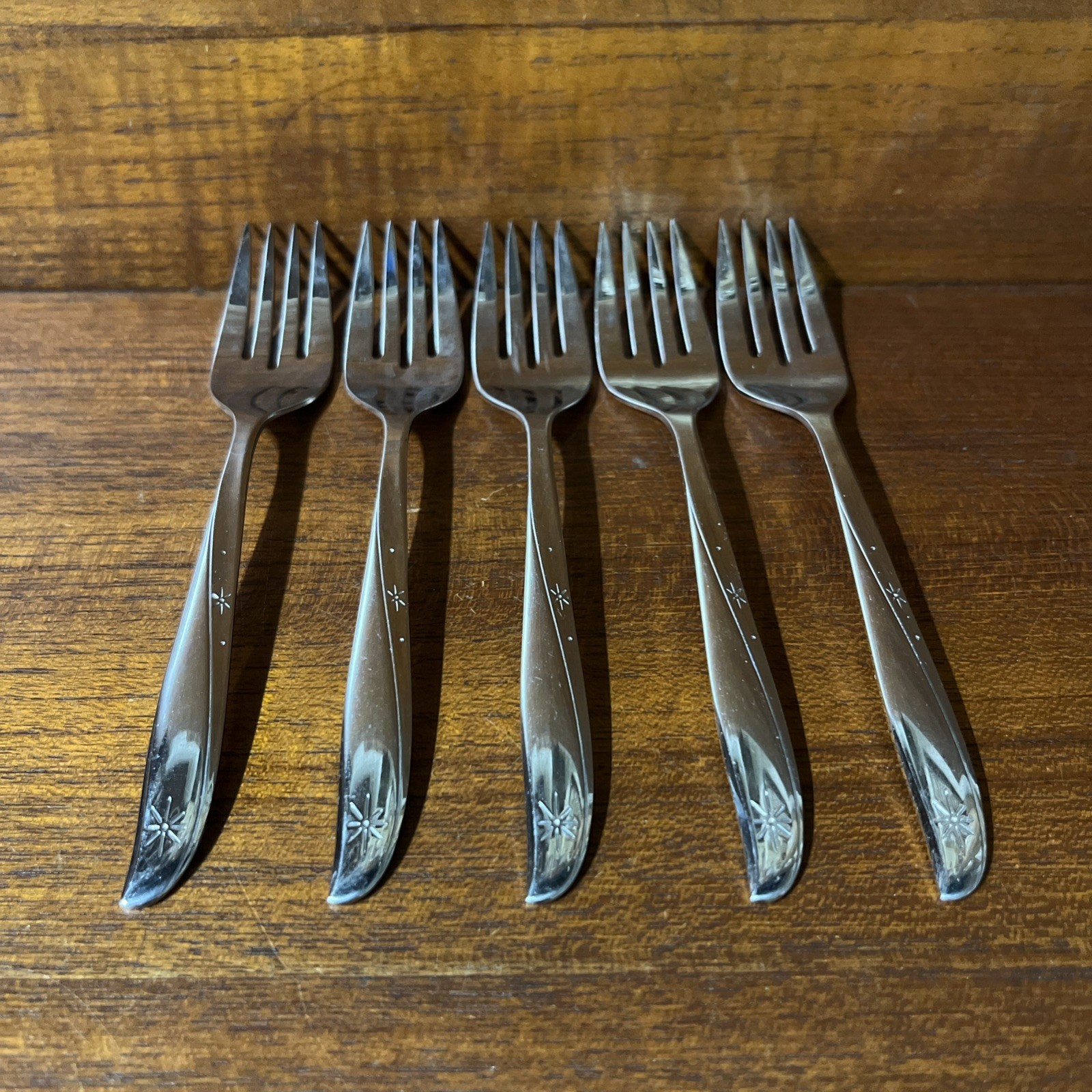 Oneida Community Stainless TWIN STAR Atomic Starburst 5 Salad Forks 6 1/4" MCM gallery