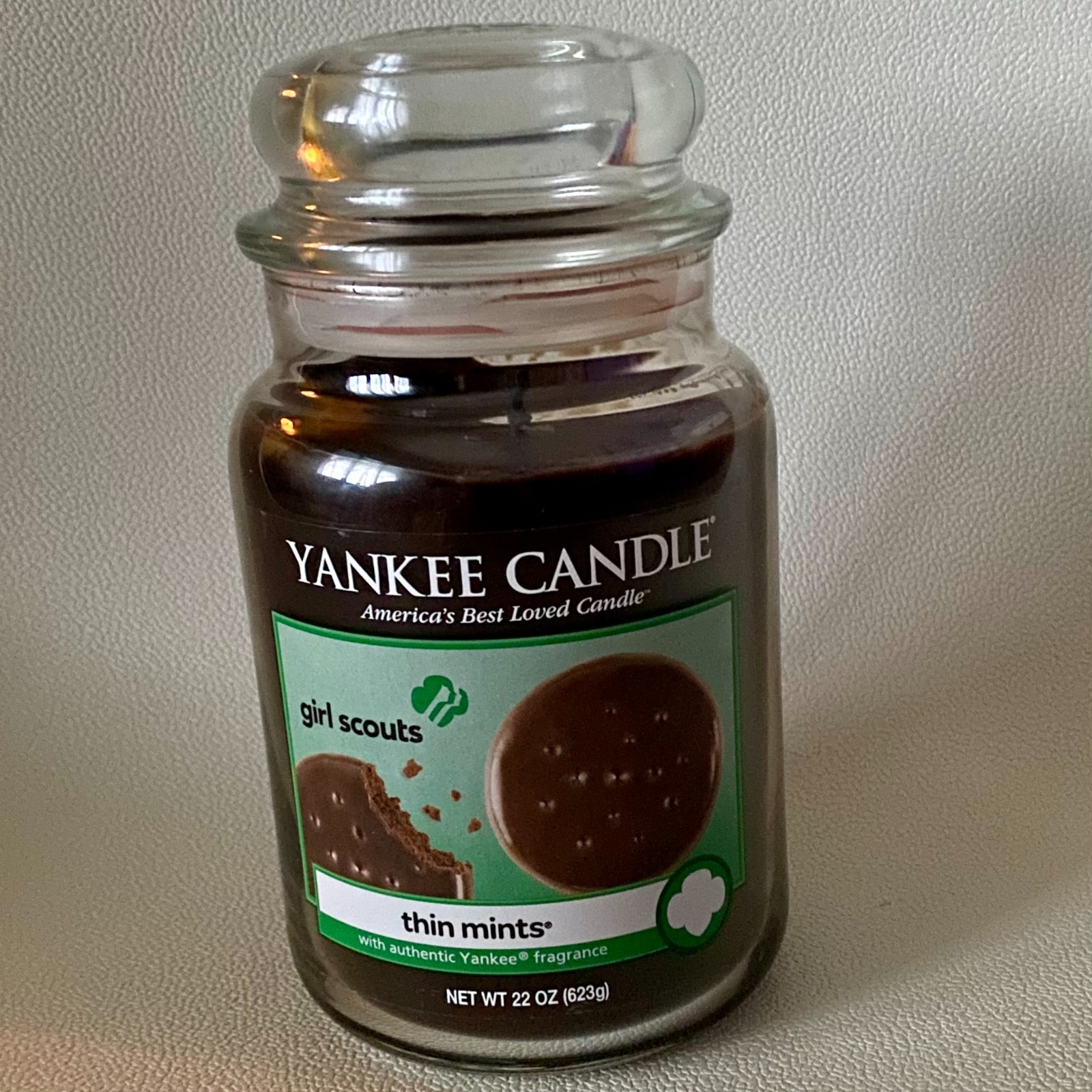 Yankee Candle Thin Mints Girl Scout Cookies Jar Candle 22 oz Limited Edition gallery