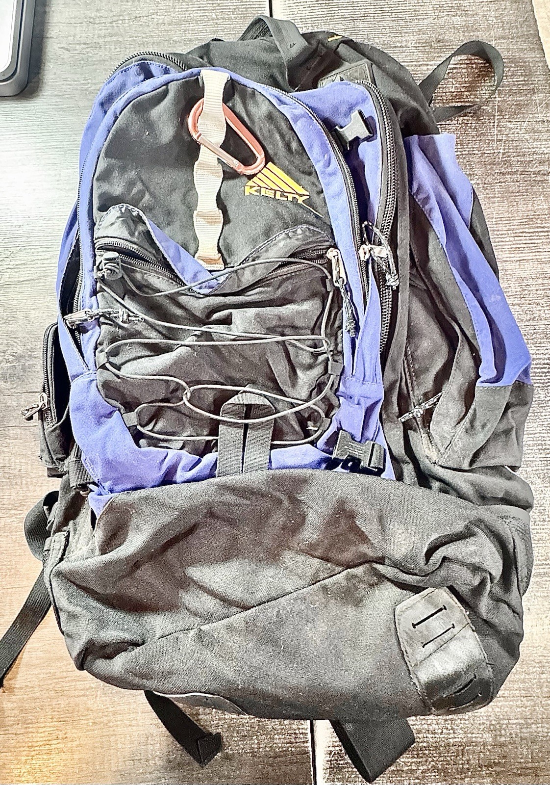 Kelty Redwing 2900 Backpack Tan Black Hiking Bag Pack Pockets Frame Gorpcore