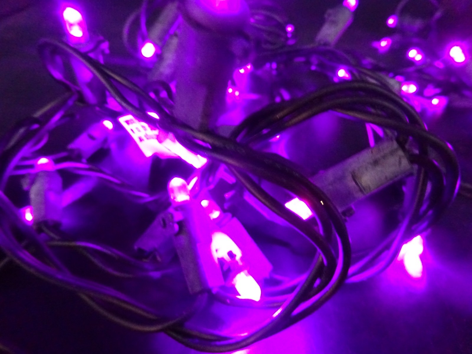 Easter / Halloween Purple Violet 60 LED Miniature String Lights 25ft, Vintage gallery