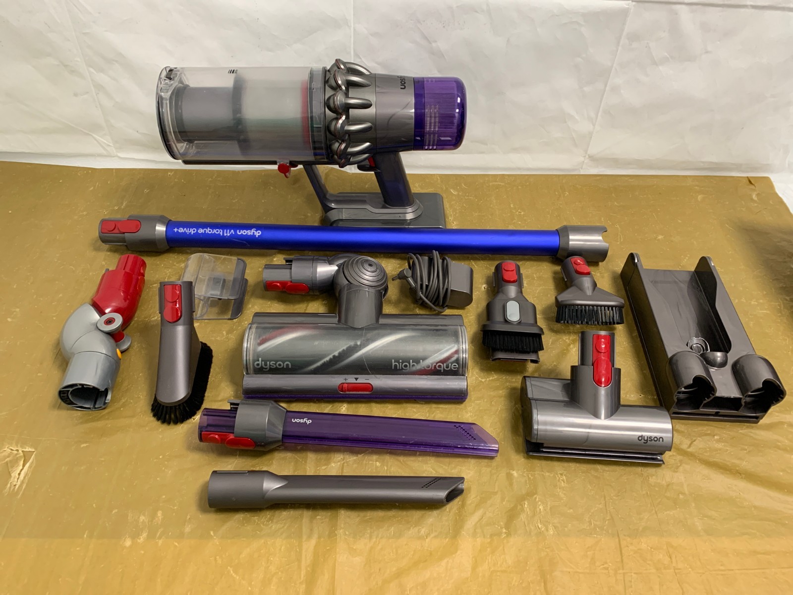 Dyson V11 Torque Drive Cordless Stick Vacuum Cleaner - BLUE- SV28 gallery