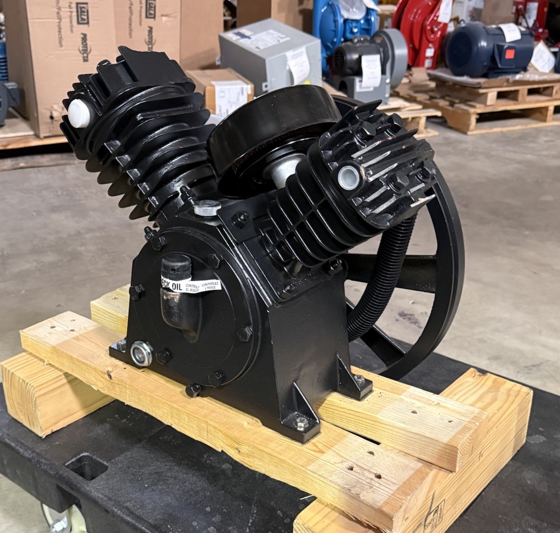 SPEEDAIRE 40KH93 Air Compressor Pump Splash Lubricated 2 Stage 5 hp DAMAGED FINS gallery