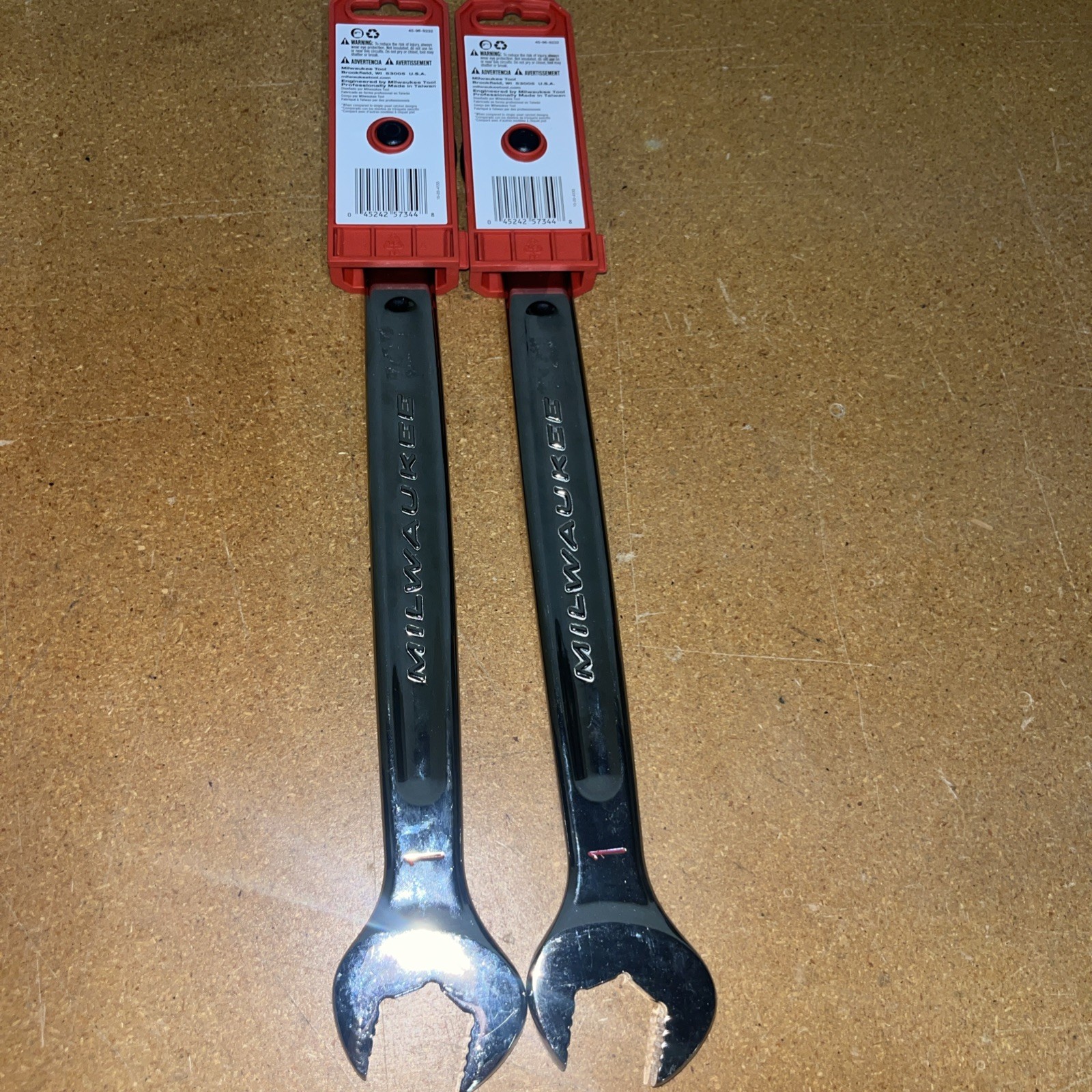 Milwaukee Tool 45-96-9232 1 In. Sae Ratcheting Combination Wrench #5841 gallery