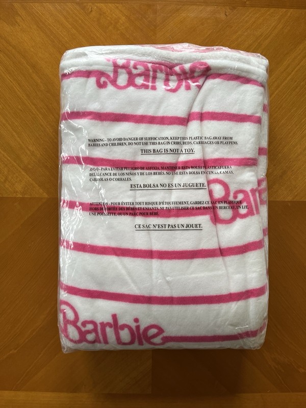 Barbie Throw Blanket Oversized 60” X 70” (152cm X 178cm) gallery