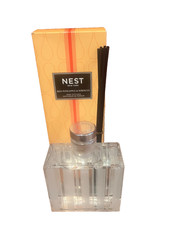 Nest Reed Diffuser Red Pineapple and Hibiscus 5.9oz NEW IN BOX