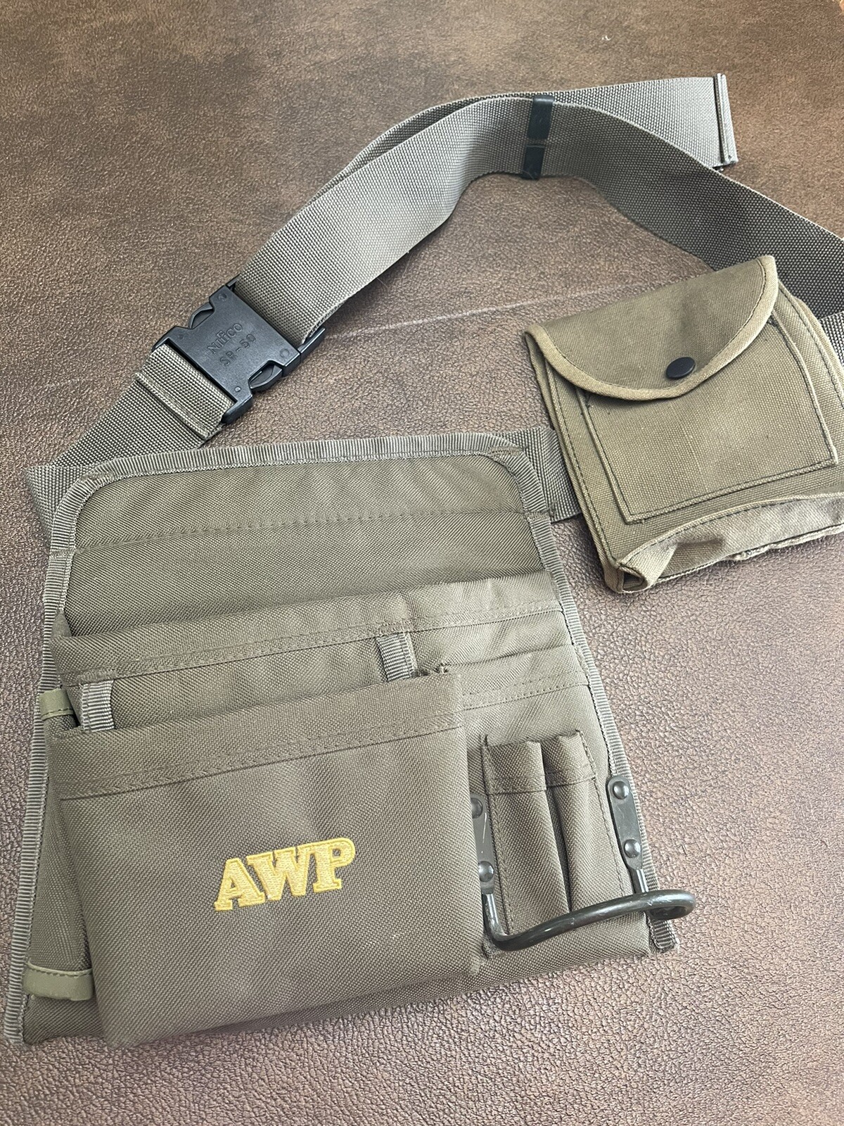 AWP American Work Products Tool Pouch With Belt Construction Carpenter Canvas gallery