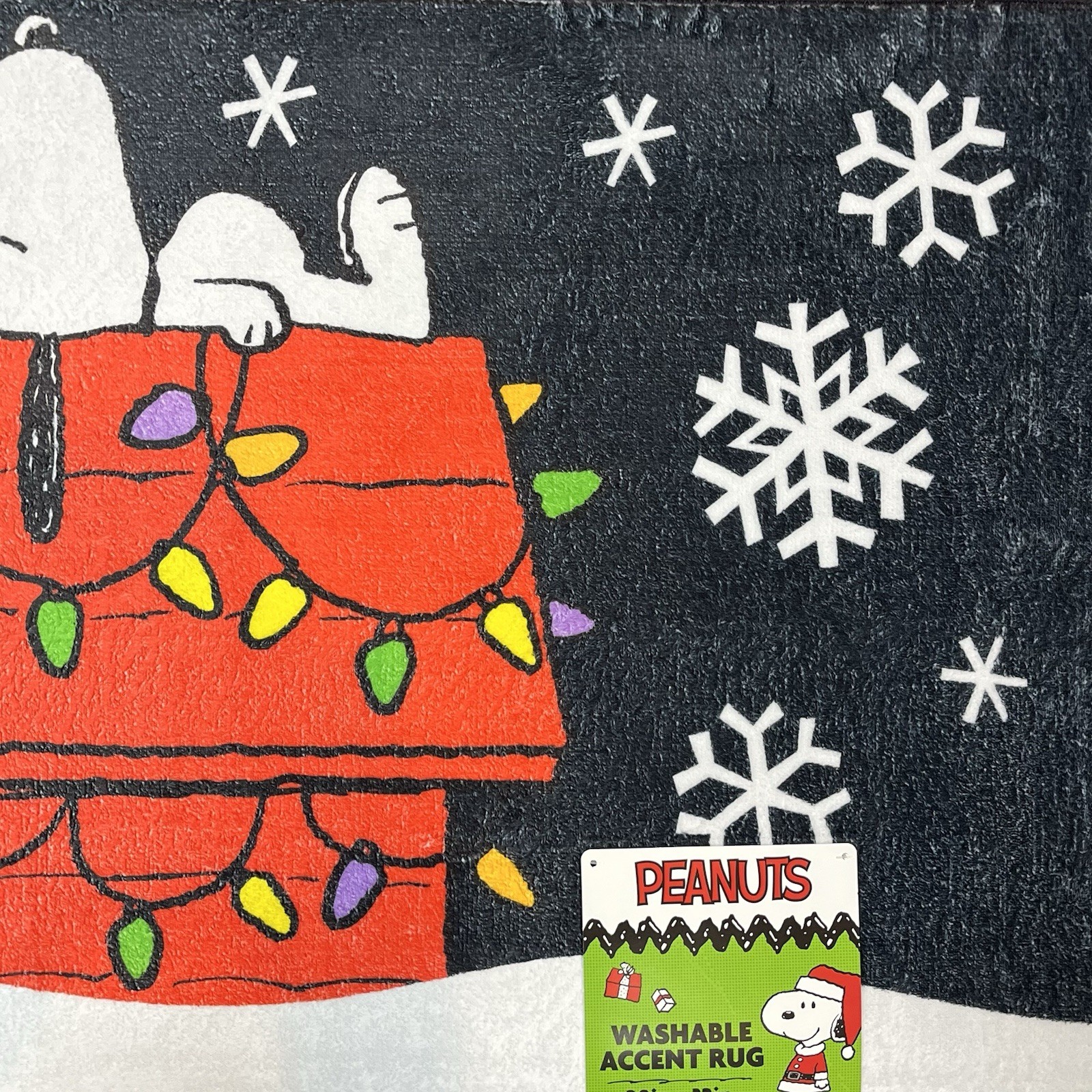 Peanuts Snoopy 20”x32” Mat Accent Rug Christmas Lights Napping Doghouse Black gallery