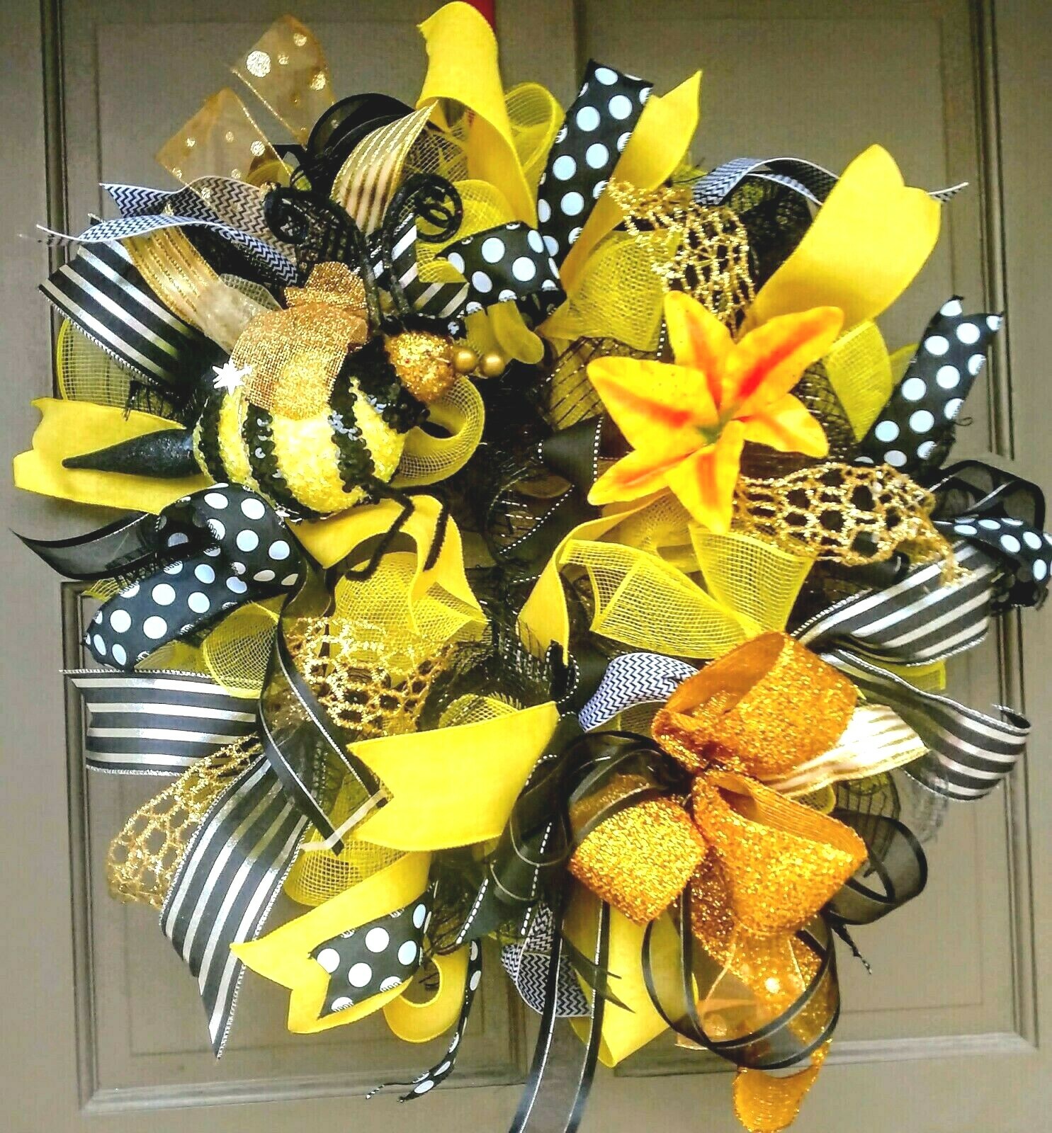 Spring Summer Bee Wreath Large Deco Mesh Floral Farmhouse Front Door Decor gallery