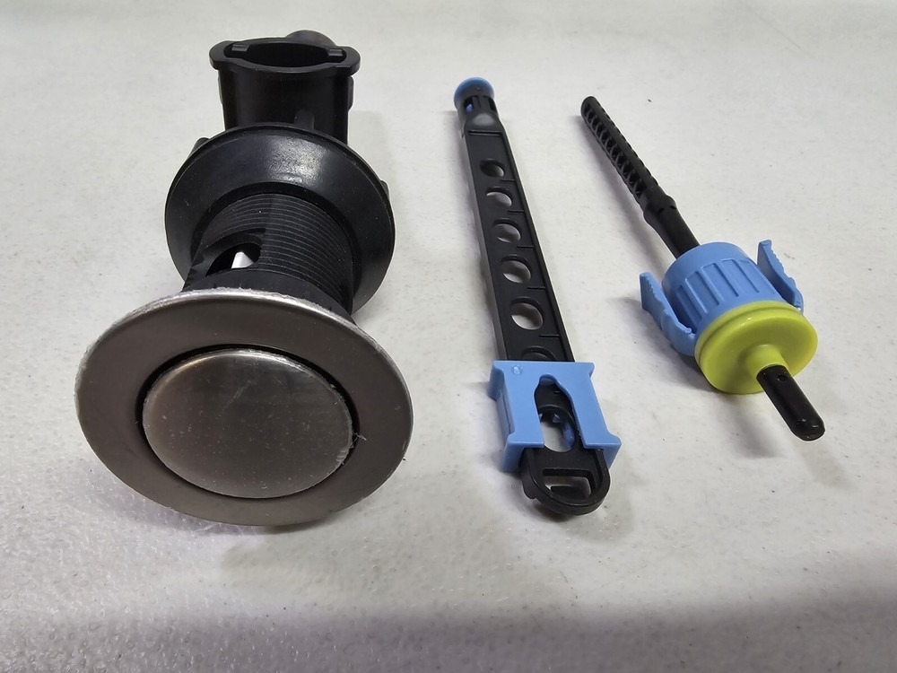 Universal Clickinstall Drain Assembly in Brushed Nickel