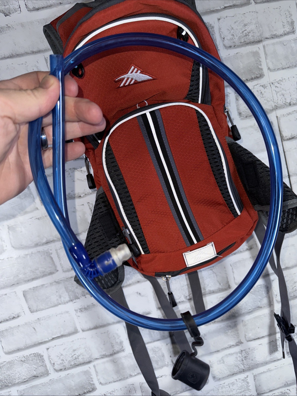 High Sierra Air Flow Cooled Small Hiking Backpack Camelback Red Orange 4