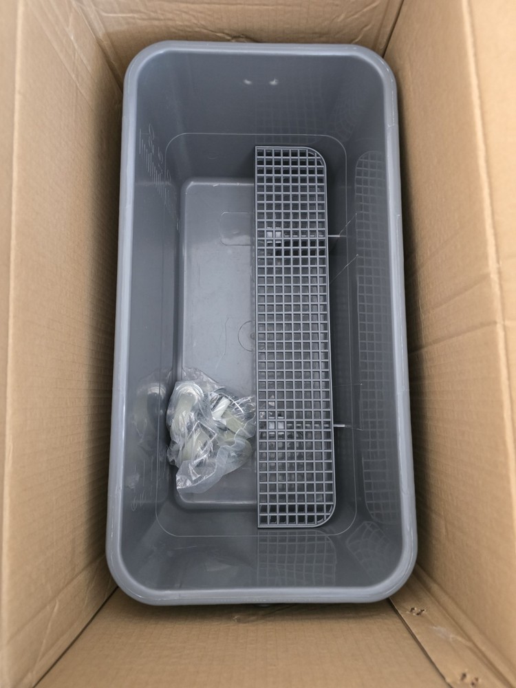 Matthew Cleaning Microfiber Finish Bucket with Sieve