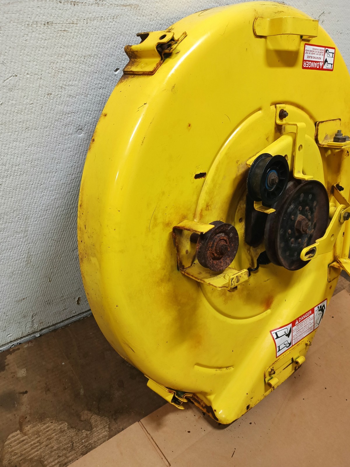 John Deere GX75 Complete 30" Deck AM107963 GX85 GX95 SRX75 SRX95 gallery