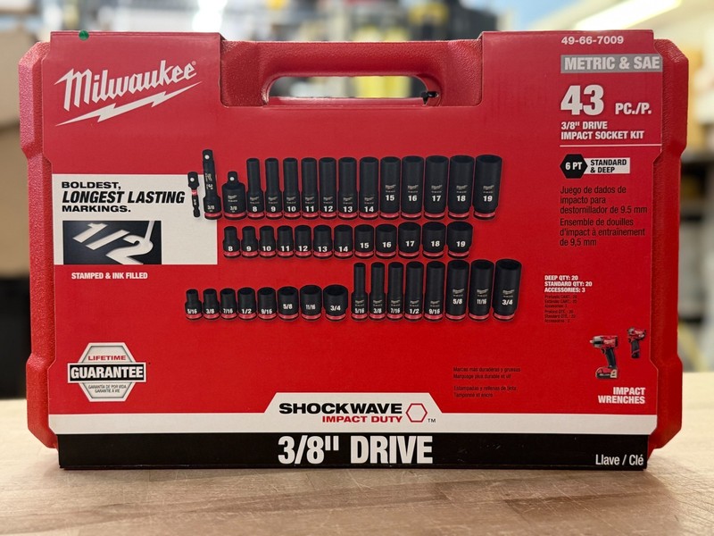 Milwaukee ~ 49-66-7009 ~ 43pc SHOCKWAVE Impact Duty 3/8" SAE/Metric ~ 6 point gallery