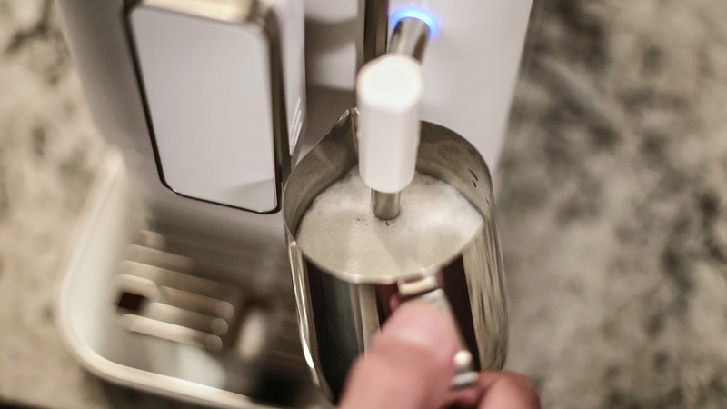 Espressione Concierge Elite Fully Automatic Espresso Machine - White - OPEN BOX gallery
