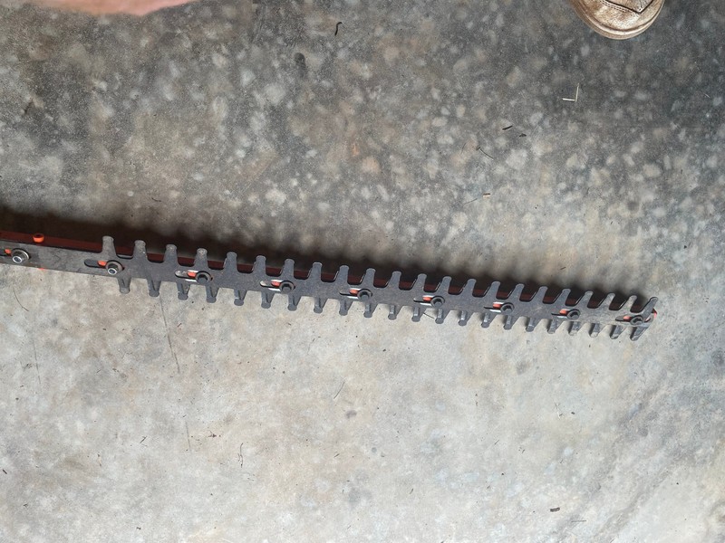 B1 Black and Decker TYPE 3 Hedge Trimmer 24in Model HH2455 CUTTING BLADE & GEAR gallery
