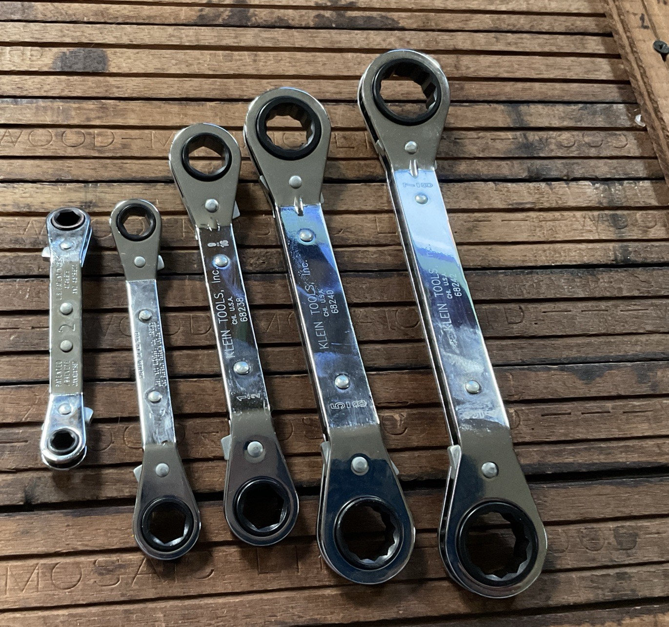 Klein Tools Box Wrench Set – No. 68245 Made in USA – 5/16, 7/16, 9/16, 7/8 Nice gallery