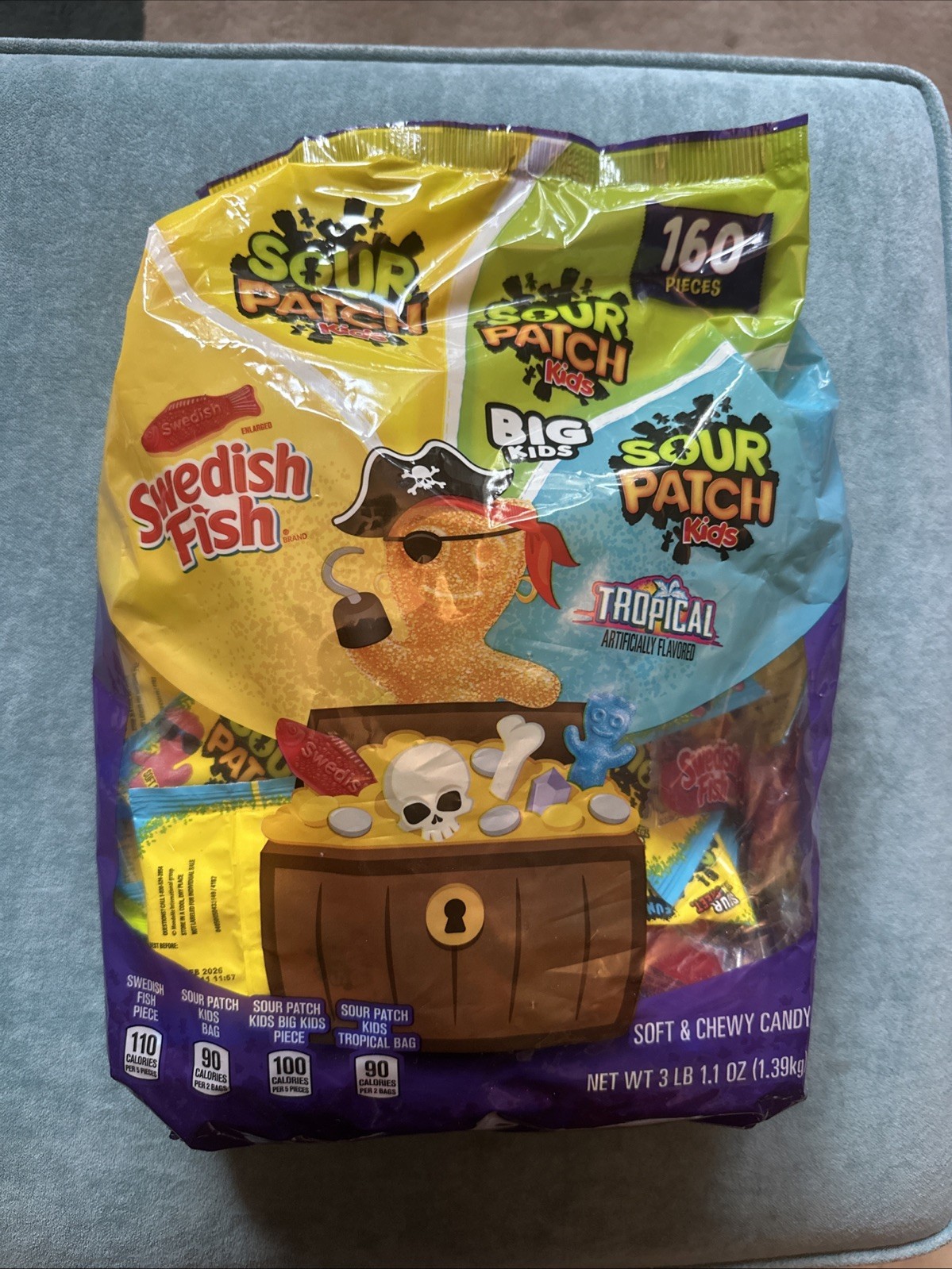 Sour Patch Kids Swedish Fish Variety Pack 160-piece 3lb bag BB Feb 14 2026 gallery