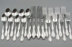 Oneida Community USA Stainless CHATELAINE Service for Four / 20 Piece Set – Used