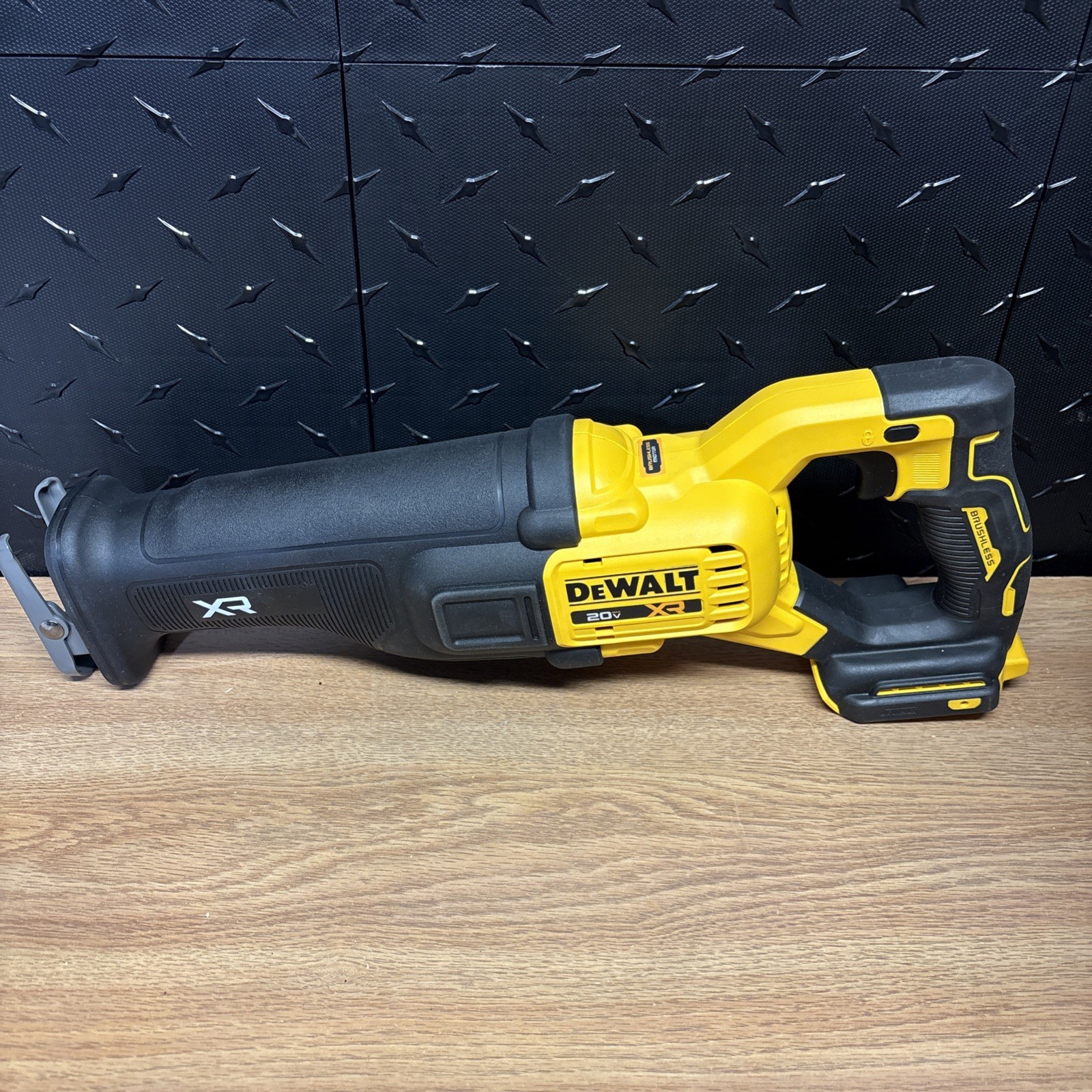 Dewalt DCS384 Reciprocating Saw Tool Only gallery