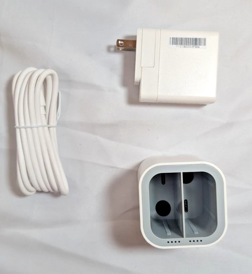 Ring Charging Station Kit for Quick Release Battery Pack of Ring Camera 5AT3S6 gallery