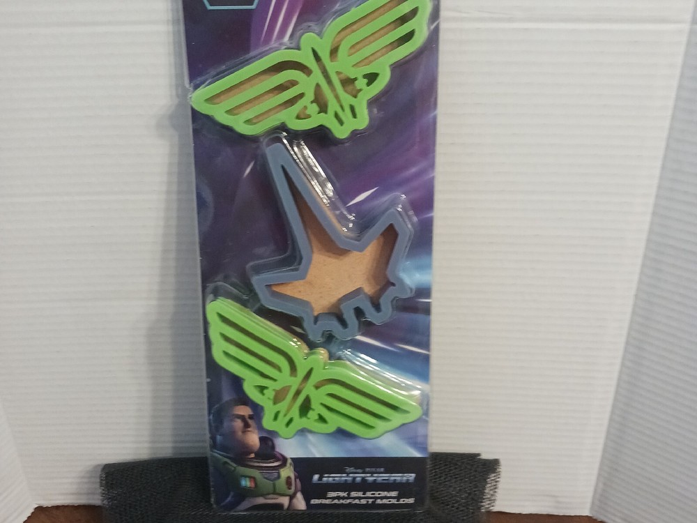 Buzz Lightyear 3 pack Breakfast Pancake Silicone Molds NWT Disney