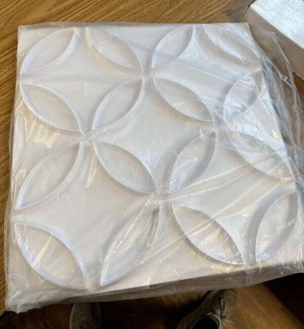 Art3d 12-Pack PVC 3D Wall Panel Interlocked Circles- White (32 sq.ft/case) gallery