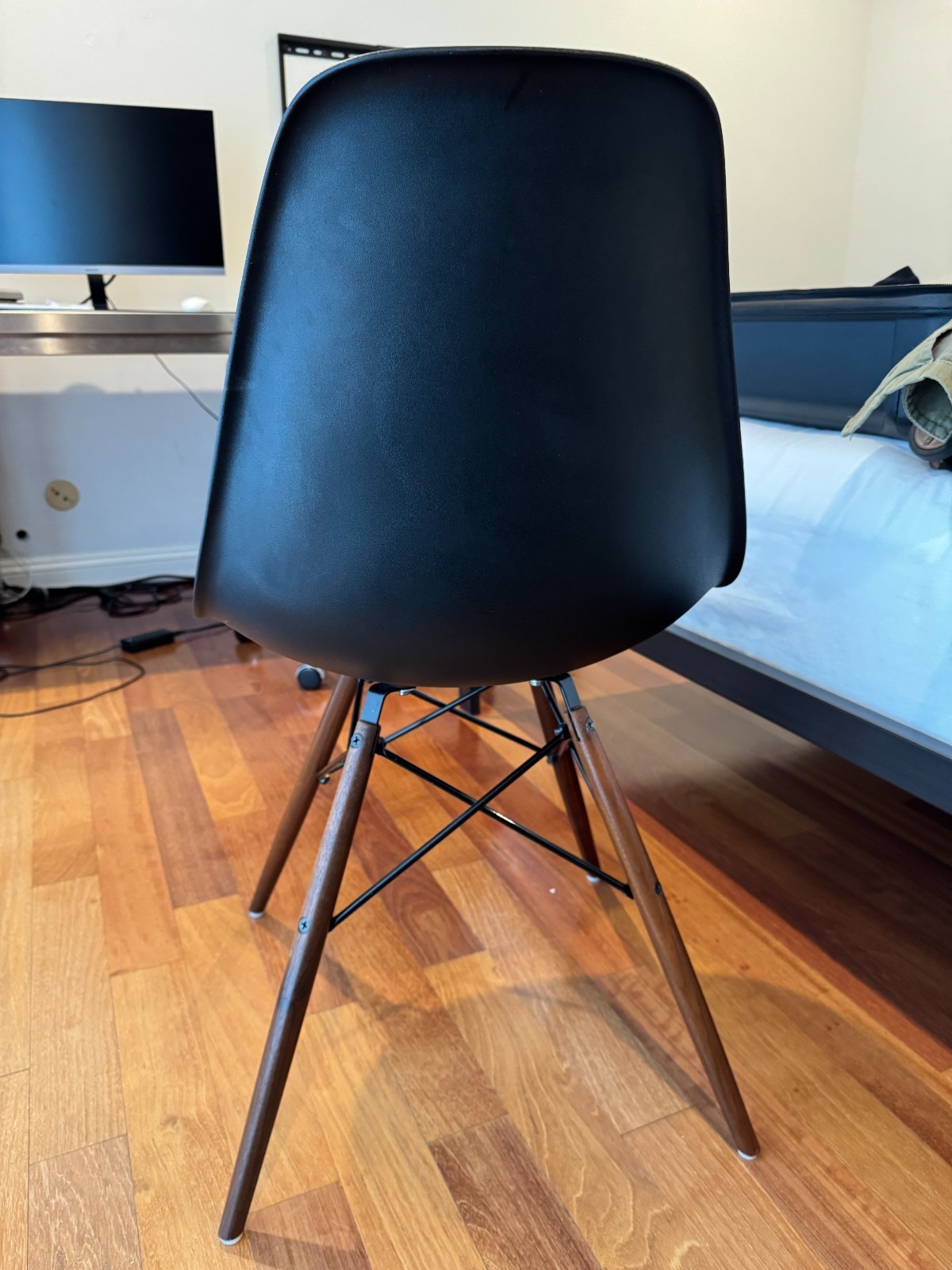 Herman Miller Eames Plastic Shell Chair gallery