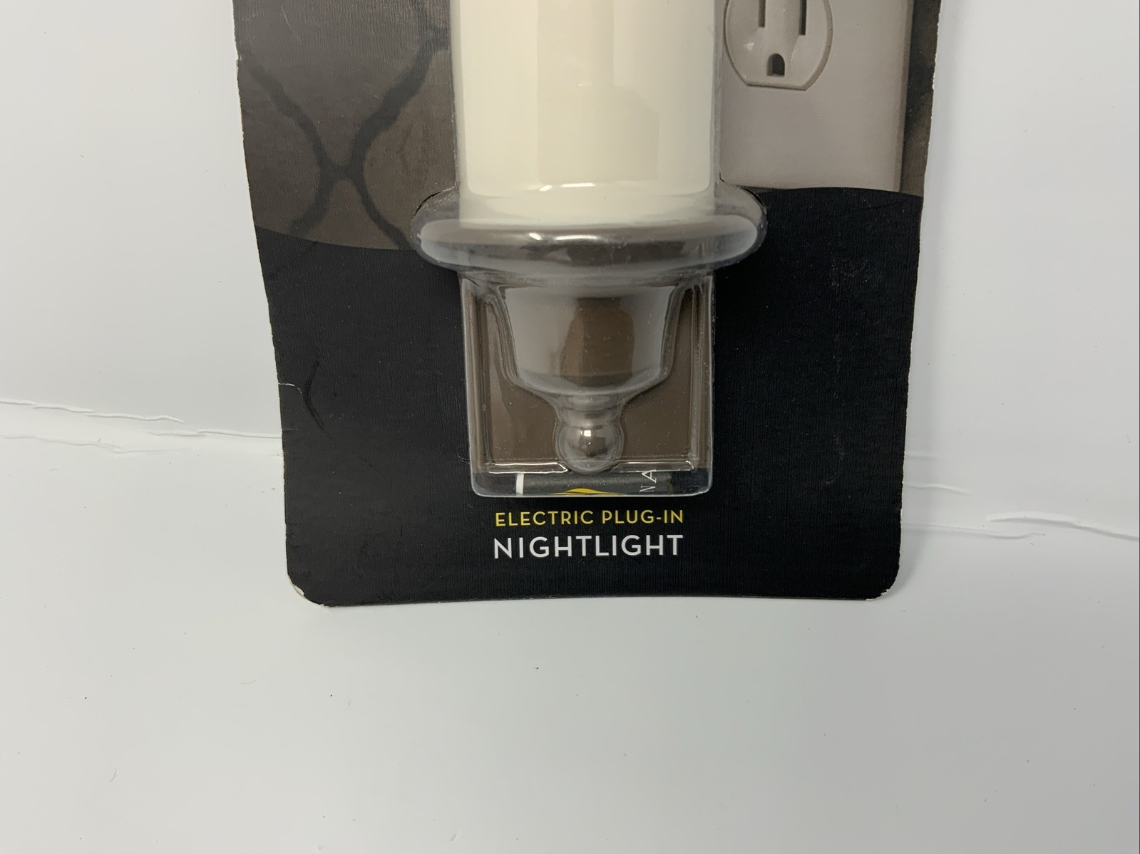 Luminara Flameless Candle Nightlight Light Plug In Dusk To Dawn Sensor Bronze gallery