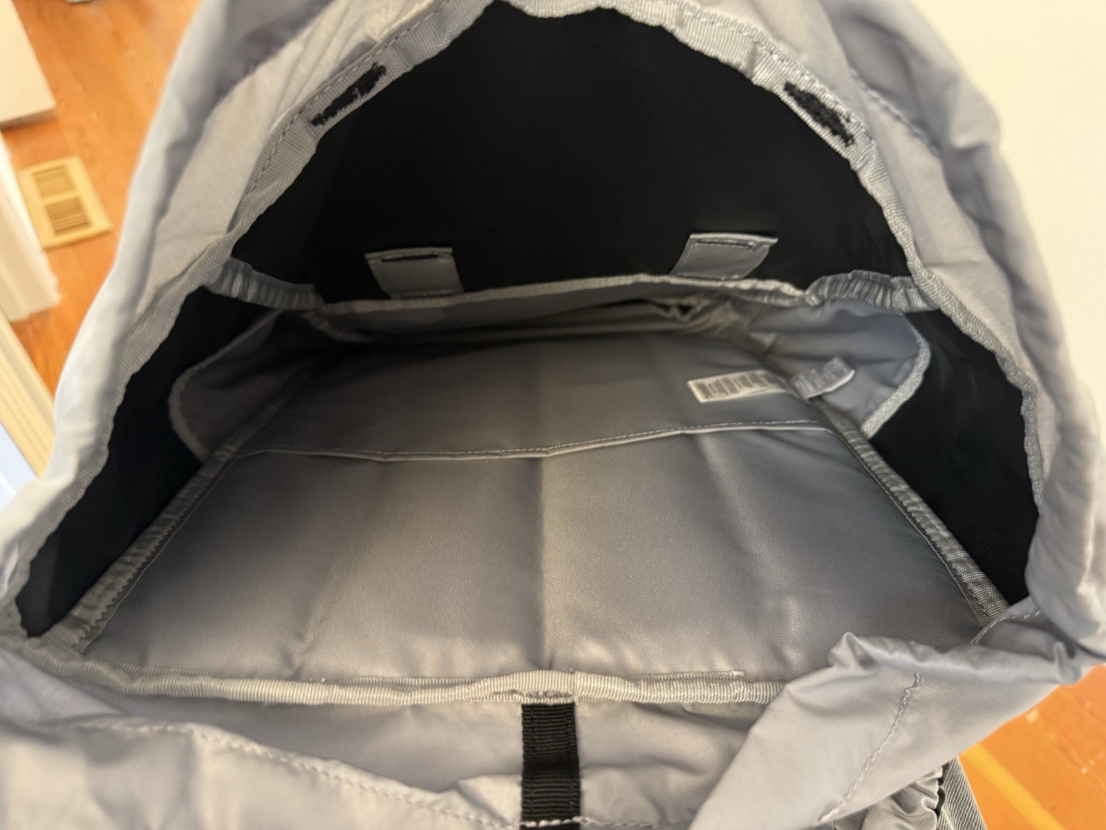 Columbia Trek Black 28L Rucksack 3