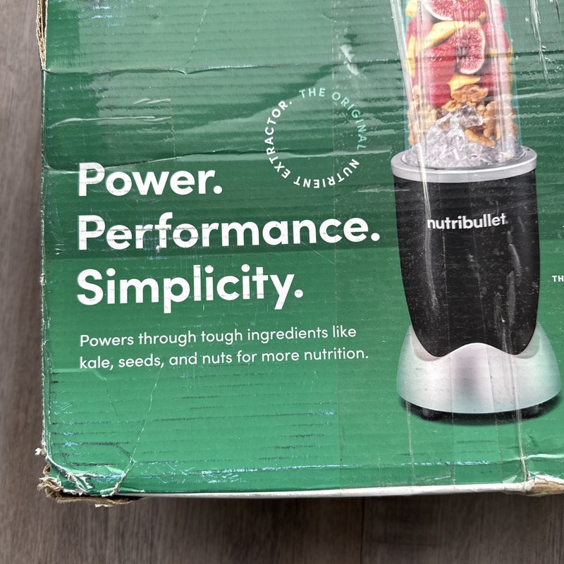 NutriBullet Pro 900W Single-Serve Blender Bundle — Black Stainless — DAMAGED BOX gallery