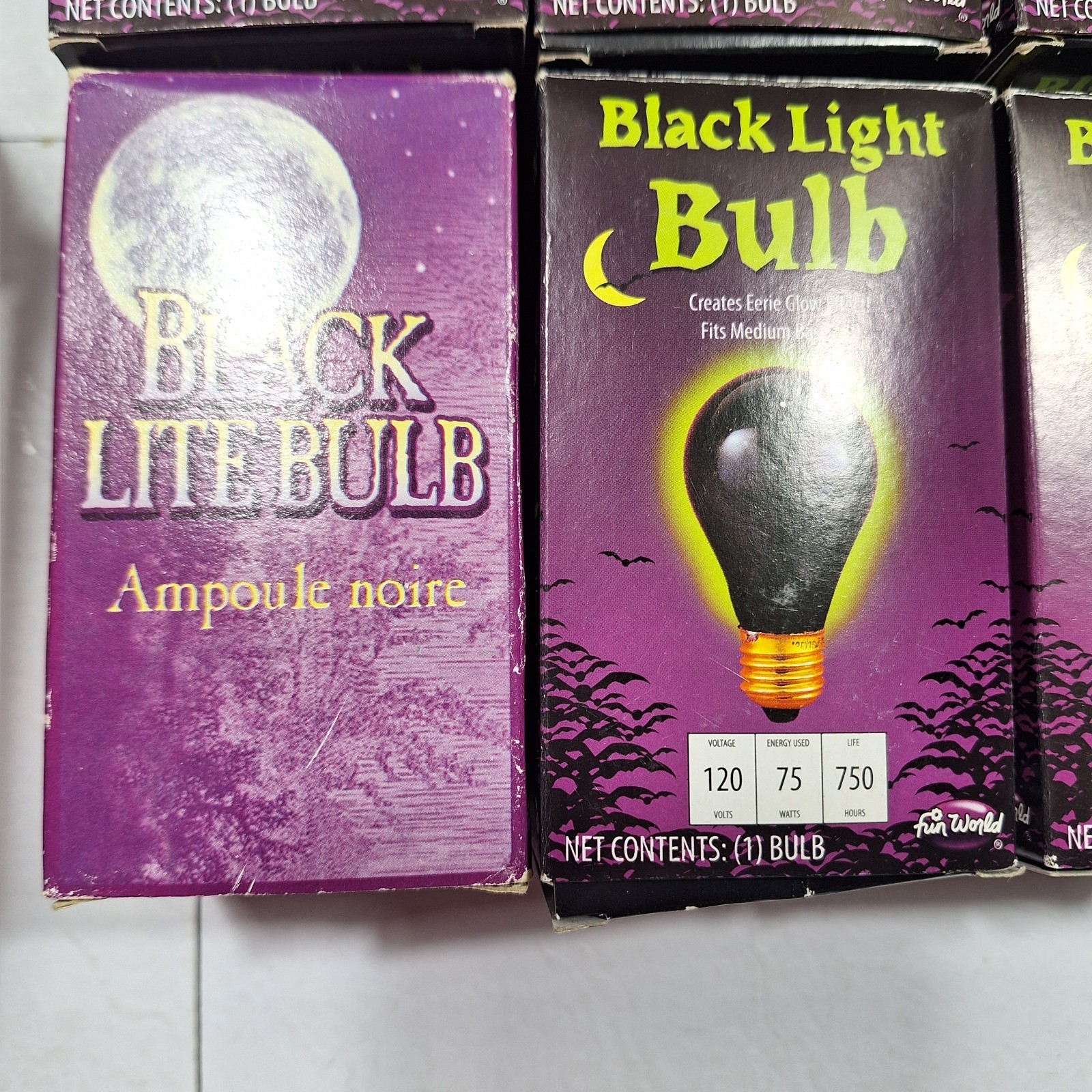 Fun World Black Light Bulb 75W Enclosed Fixture Set of 2 bulbs gallery