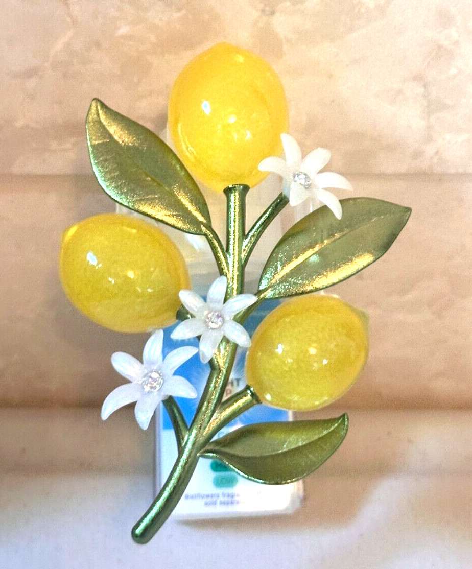 Bath & Body Works Lemon Tree Vine Yellow Summer Wallflower Plug In NEW SPRING gallery
