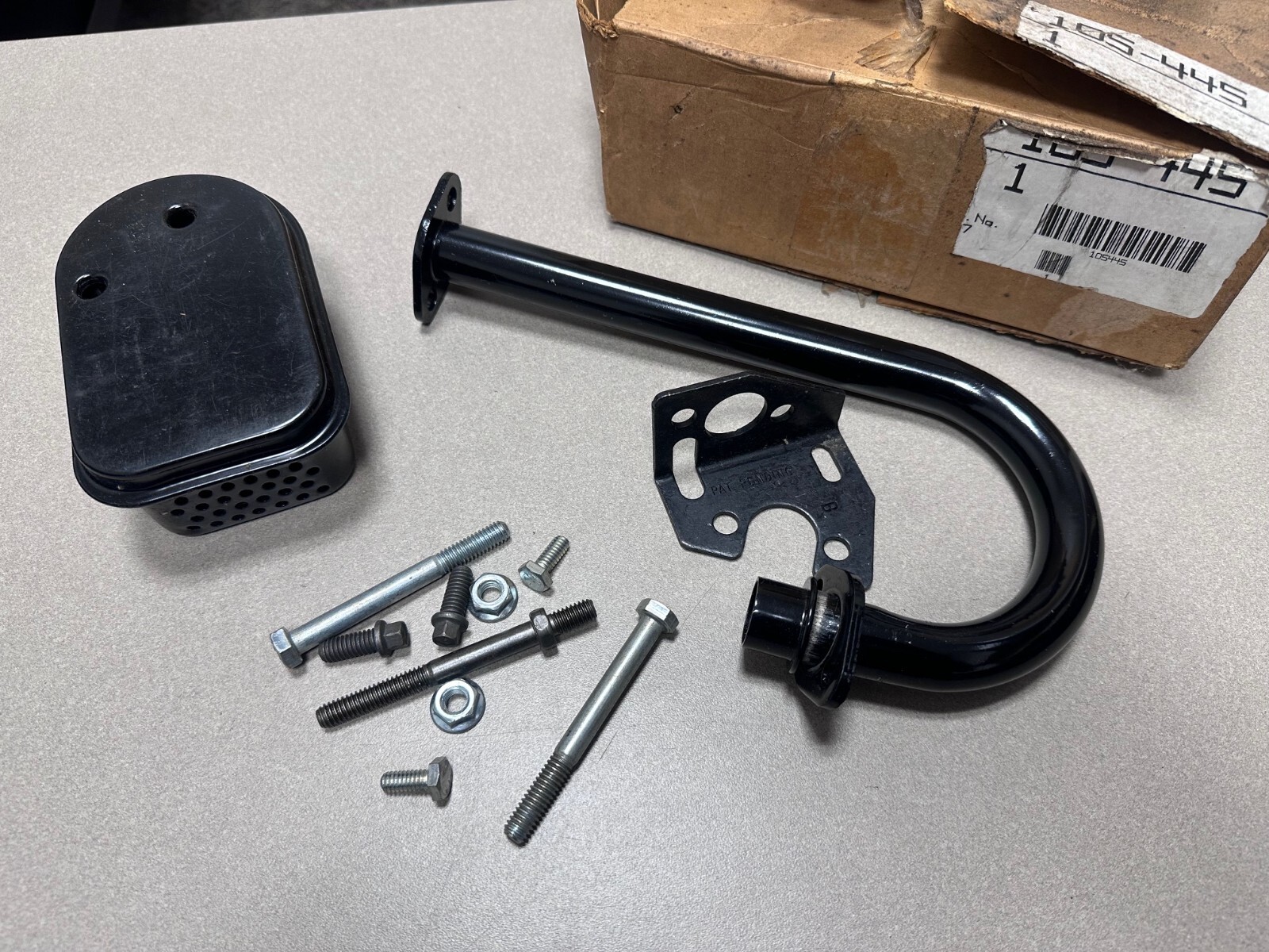 NOS Genuine Snapper Muffler Kit 7060316YP Exhaust Briggs & Stratton 70316 Murray gallery