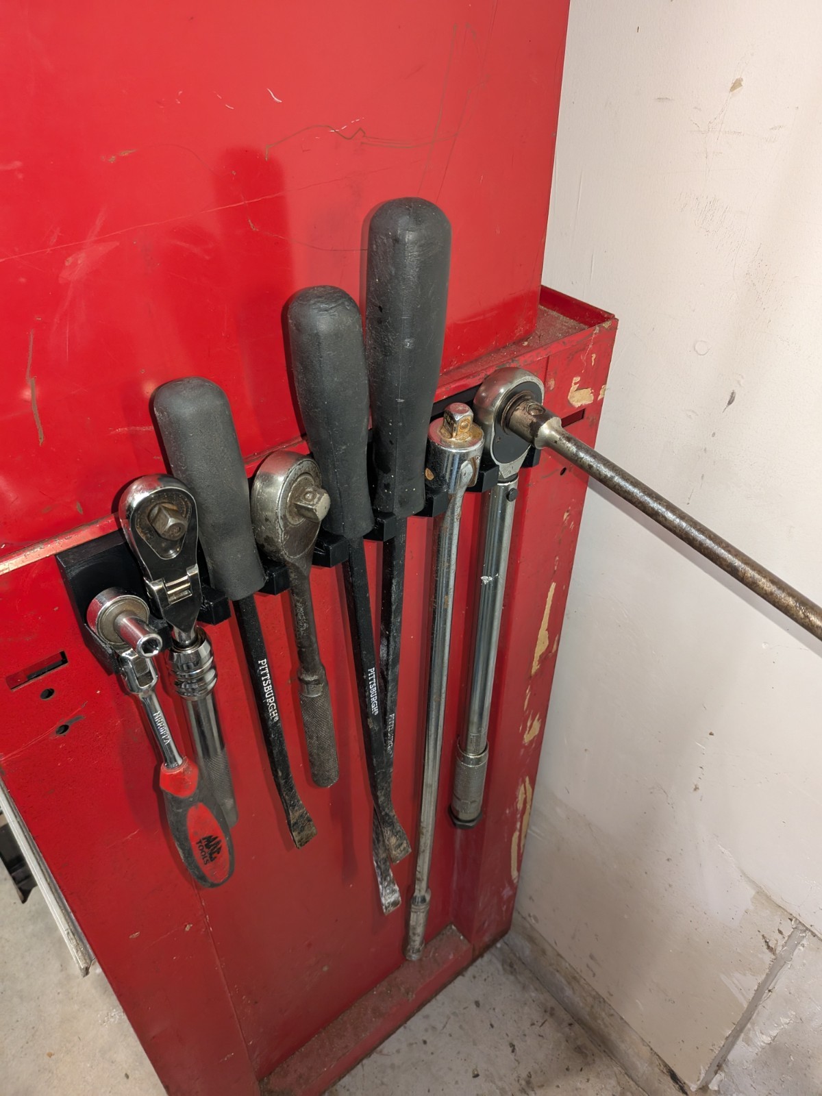 Magnetic Tool Holder 3D Printed- Universal, 90lb Magnets gallery