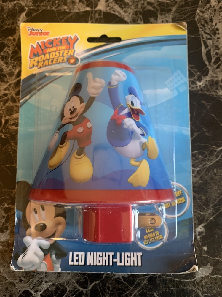 Disney Junior Mickey Mouse Donald Duck Roadster Racers LED Night Light - NEW