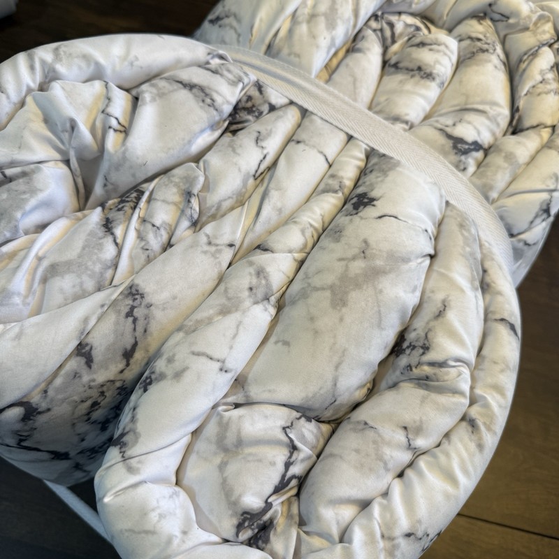 POTTERY BARN PINTUCK COMFORTER, FULL/QUEEN ~ GRAY MARBLE ~ RECYCLED MICROFIBER gallery