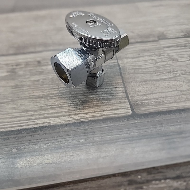 SharkBite 1/2-in x 3/8-in OD Compression Dual Outlet Stop Valve [107] gallery