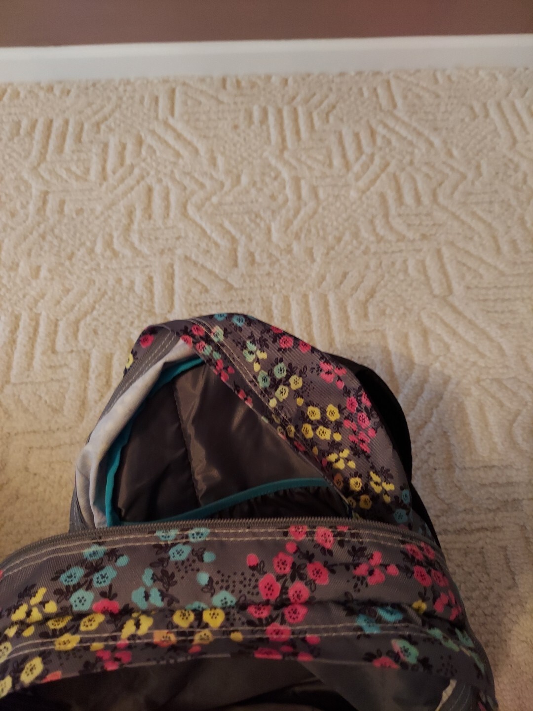 JANSPORT GREY BACKPACK  WITH MULTI COLOR FLOWERS 4