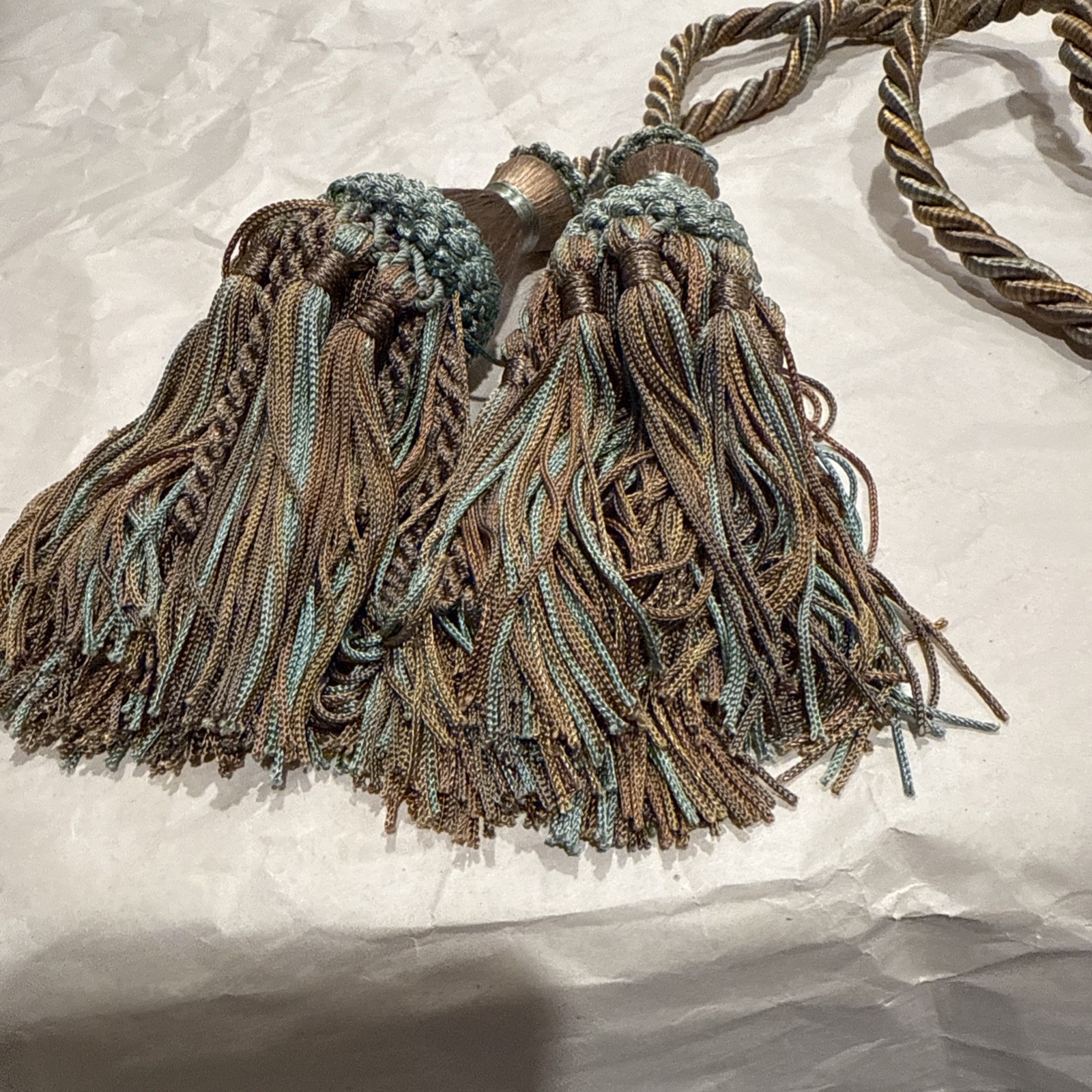 Unique VTG Double Rope Brown And Blue Swag Tassel Tie back Curtain 84 In Long gallery