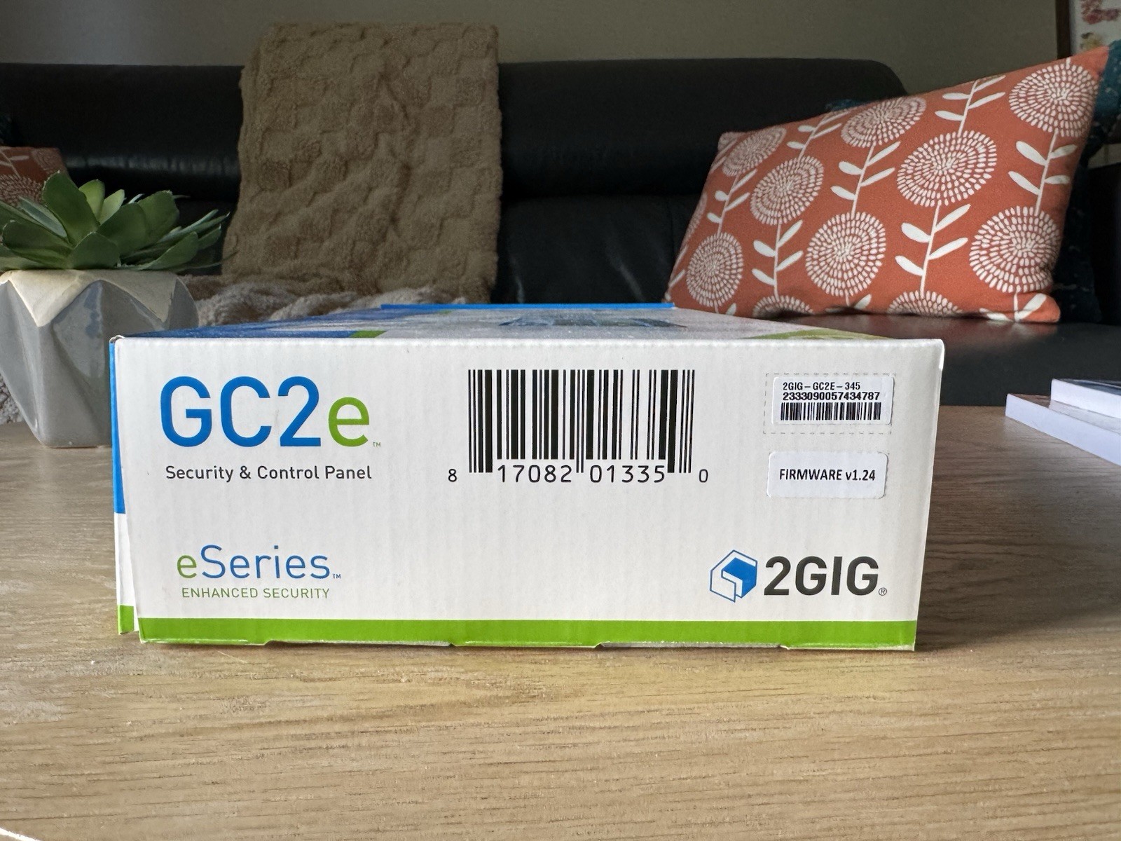 2GIG 2GIG-GC2e-345 Security System Control Panel Zwave Plus Controller V1.24 gallery