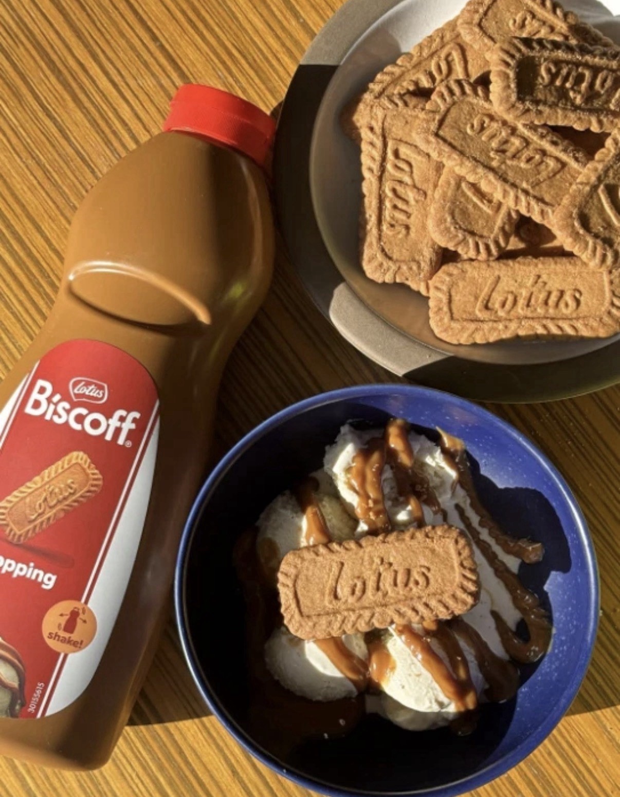 Lotus Biscoff Spread Topping Biscoff Cookie Butter Syrup - 2.2lb gallery